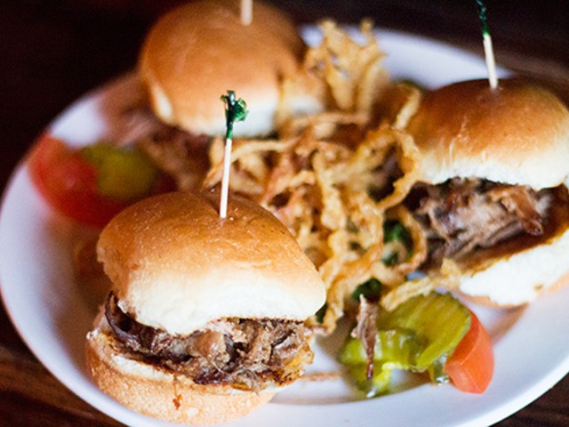 Mini pulled-pork sandwiches at Llywelyn's. | Photos by Mabel Suen