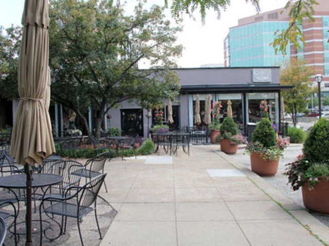 The patio at Cafe Napoli. | Kelly Hogan