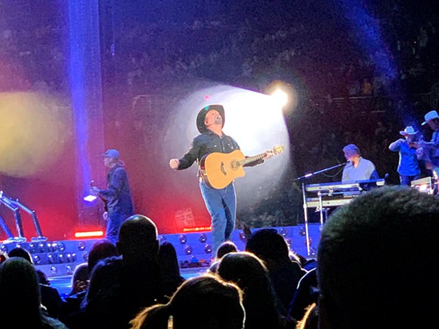 Garth Brooks looking woke AF at The Dome at America's Center - March 9, 2019
