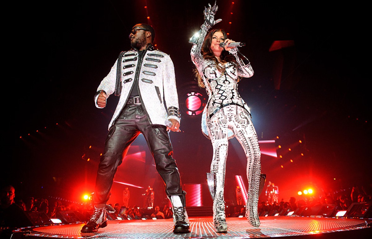 Black Eyed Peas' space-age love songs rocked the Scottrade Center last weekend.