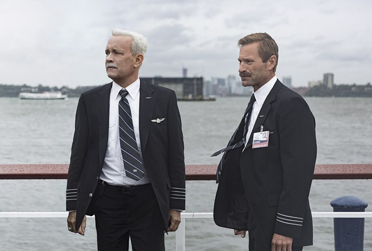 Aaron Eckhart and Tom Hanks make a great team in Sully.