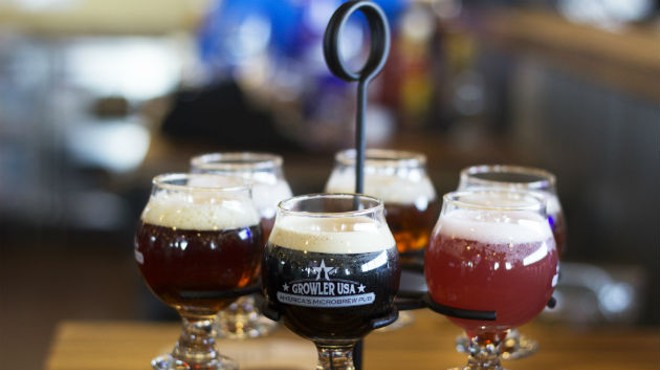 Growler USA Microbrew Pub Brings 100+ Taps to St. Charles