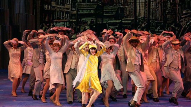 Tari Kelly glows in the title role of the Muny&rsquo;s season opener, Thoroughly Modern Millie.