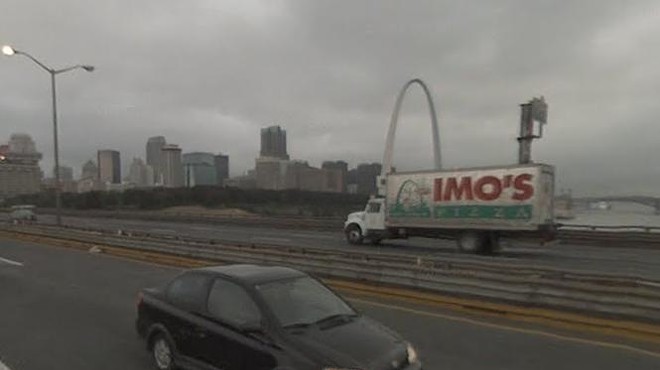 Has anyone ever snapped a more quintessential photo of St. Louis, with the Arch and Imos? Oh, and the "congested" Poplar Street Bridge?