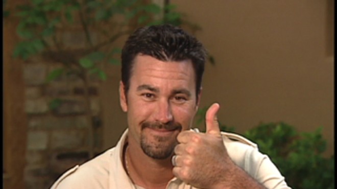 Here's a picture of Suppan giving the thumbs up.