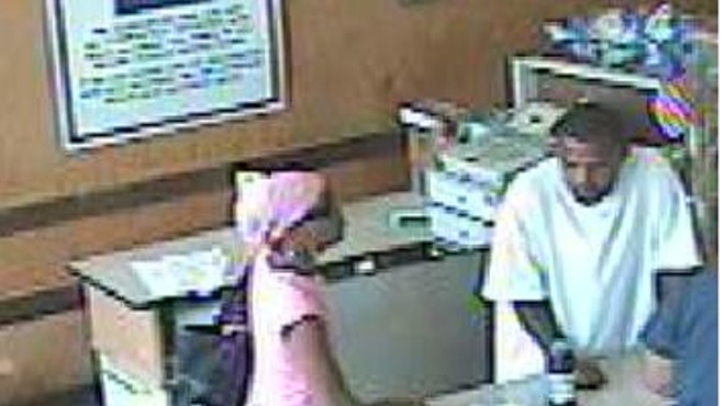 St. Louis Police Seek Ding Dongs Who Robbed Hostess Store