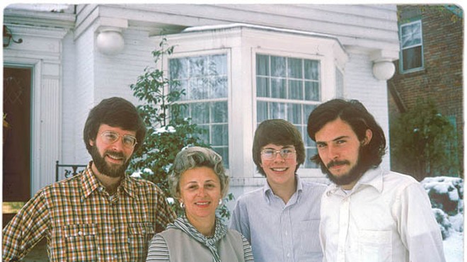 The Franzen family, Thanksgiving, 1975. Jonathan is second from the right.