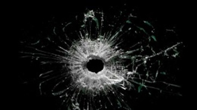 Man Robs His Own Sister, Then Gets Chased by Cops as Bullets Fly