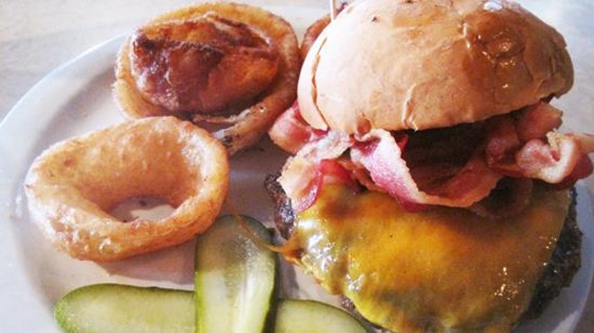 Is this St. Louis' most underrated burger?