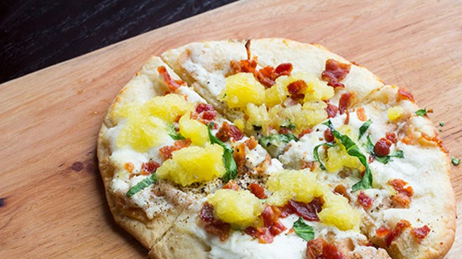 Flatbread with pineapple, arugula, bacon and goat cheese. | Photos by Mabel Suen