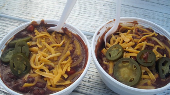 Pick your poison: You got your Chili Cheetos on the left and a Chili Slider Bowl on the right.