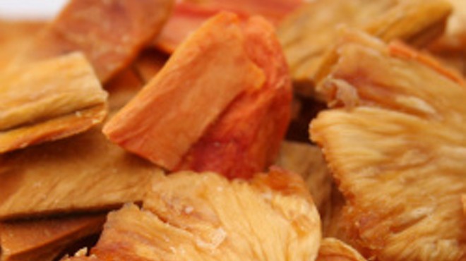 Eat Partners for Just Trade's Dried Fruit -- Help Cameroonian Banana Growers
