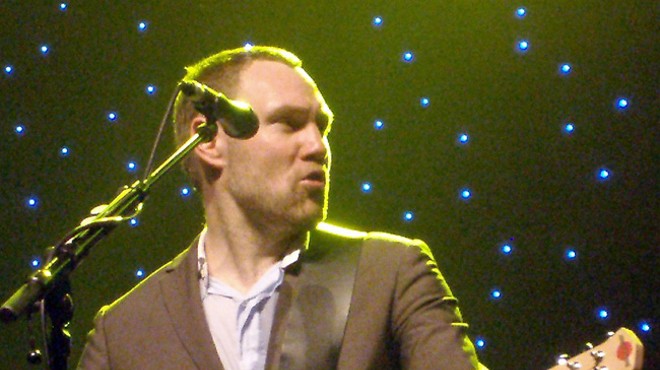 Show Review + Photos: David Gray at the Touhill, Friday, March 19