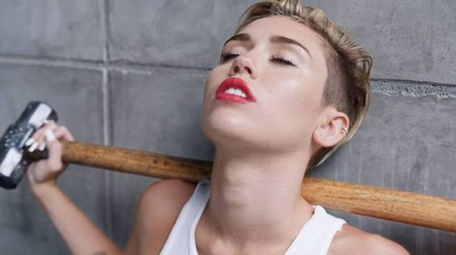 Miley Cyrus Bangerz Tour Announced - St. Louis in April