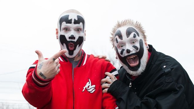 Violent J is the handsome gentleman on the right.