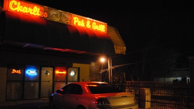 Charlie's Pub & Grill