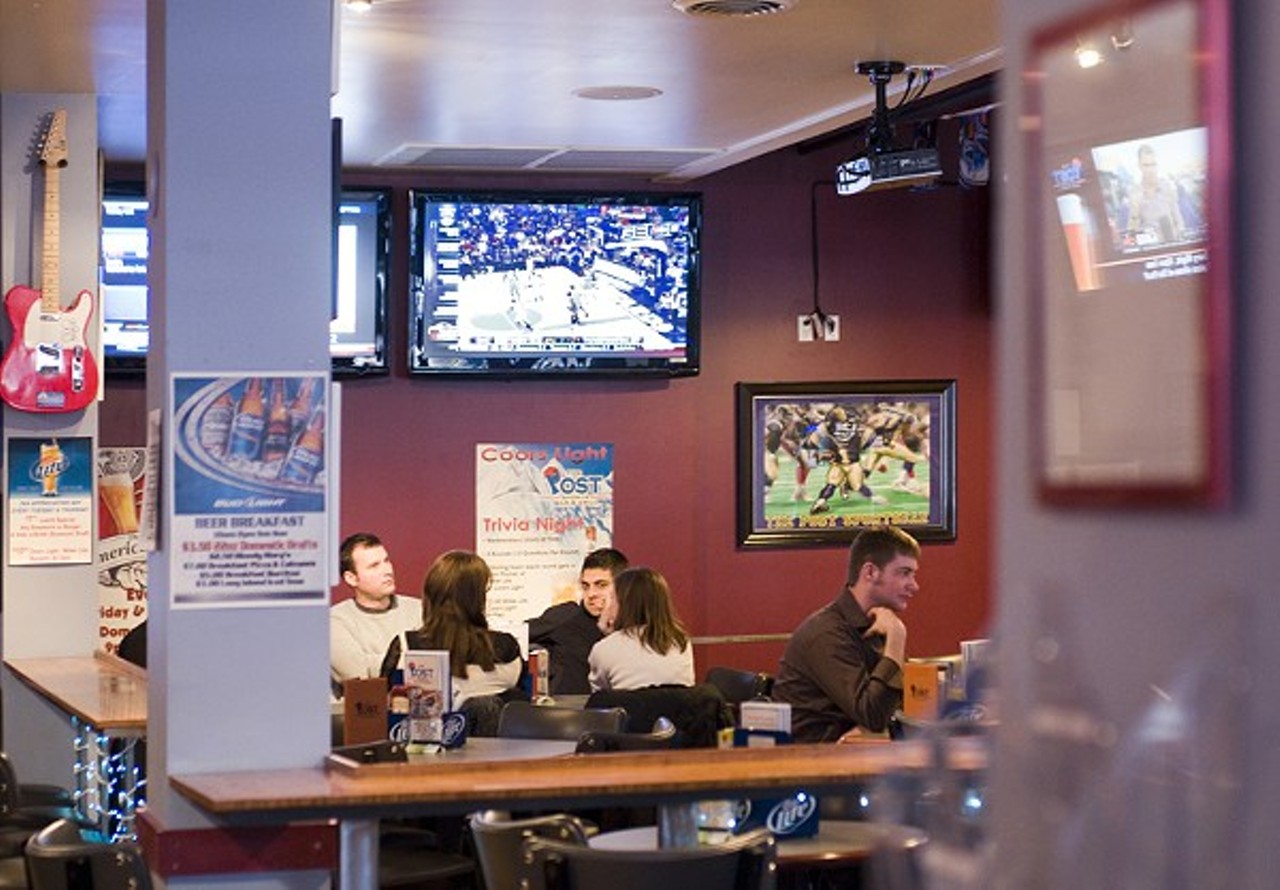 The Post Sports Bar and Grill
Locations in Creve Coeur and Maplewood
These people have seriously put some thought into the game-watching experience. As they explain on their website, "100 percent of our seating is padded to ensure that your rear end doesn&#146;t fall asleep on you mid game. We&#146;ve got so many flatscreen HD TVs your mom gets us confused with Best Buy."  They're also dedicated to the fantasy sports world and will happily host your draft day. Find more details here. Photo by Jennifer Silverberg.