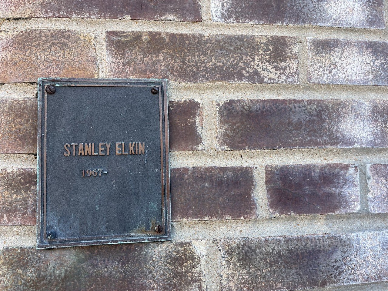 A plaque adorning the backside of Stanley Elkin&rsquo;s former home on Westgate Avenue reads &ldquo;Stanley Elkin, 1967 -&rdquo;, and the absence of a final year gives the sense that his energy still imbues the place. The current homeowners, a musician and a ceramicist, are certainly fitting stewards of that energy. The couple bought the home from an Elkin family trust after Stanley&rsquo;s wife, Joan, an accomplished artist in her own right, died last year. The house came with two of Elkin&rsquo;s books, including a collection of novellas, the first of which, Her Sense of Timing, takes place at the home.
&ldquo;Oh, my God, this is my house,&rdquo; the current owner says, recounting her experience reading that book. &ldquo;It was crazy. I got such insight into the people who used to live here.&rdquo; Another insight: Unusual for a city pad, the erstwhile Elkin estate has a kickass swimming pool.