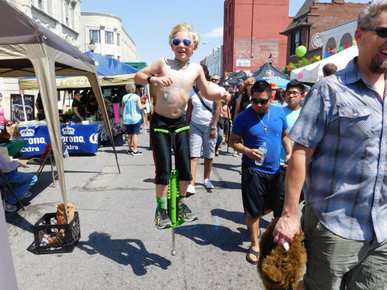 42 Photos That Prove Cinco de Mayo on Cherokee Street Was A Fiesta to Remember
