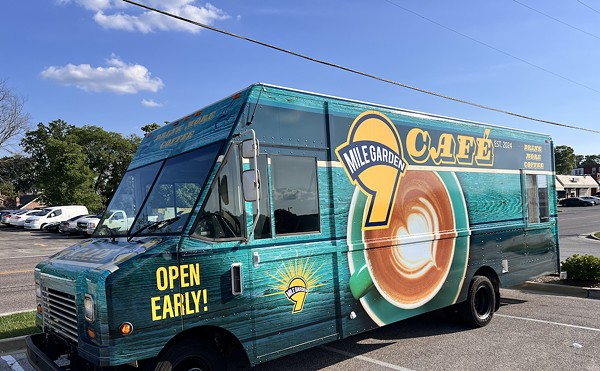 9 Mile Garden Cafe truck