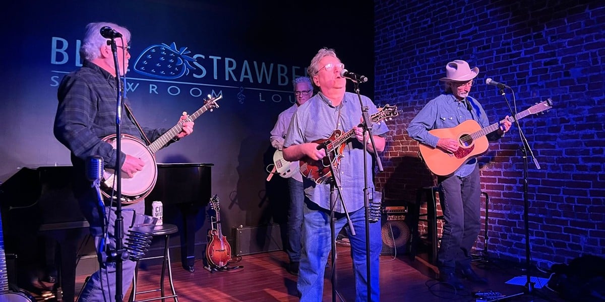 As The Crowe Flies with Gary Hunt: Tribute to John Hartford at the Blue Strawberry