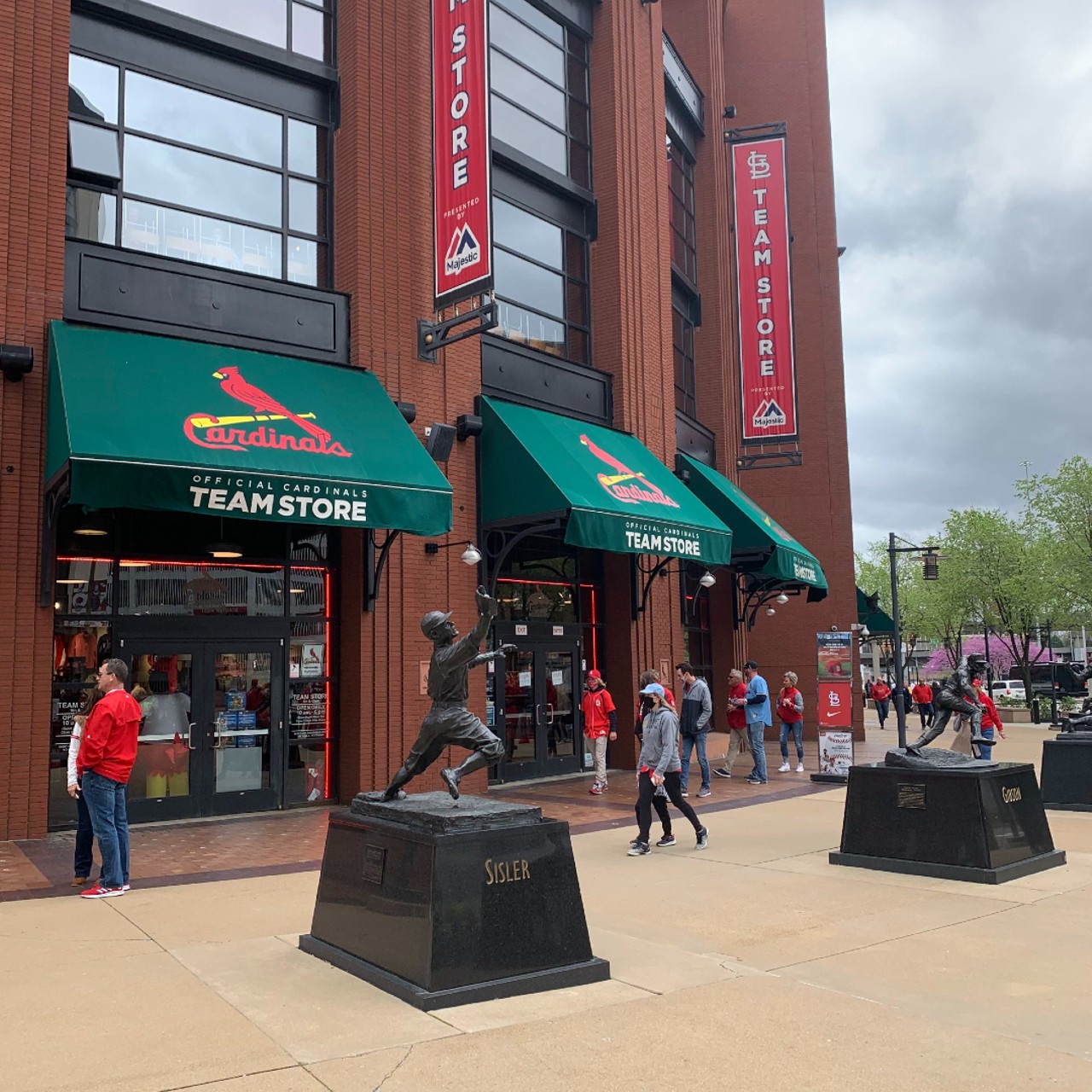 Birds Are Back: St. Louis Cardinals Opening Day 2021 Photos