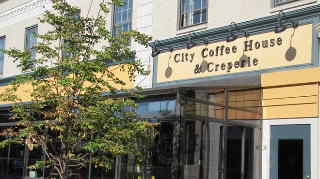 City Coffeehouse & Cr&ecirc;perie