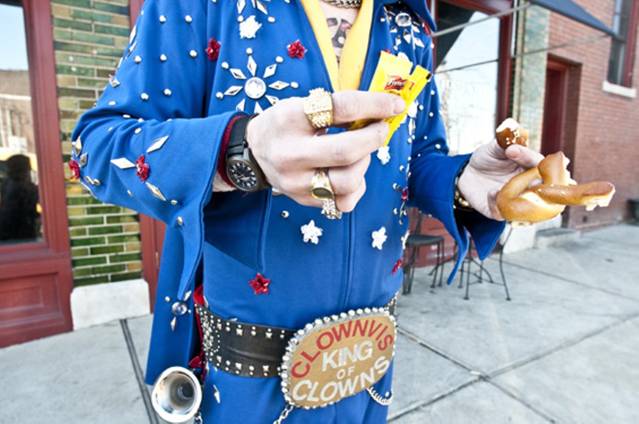 When the employees at Gus' Pretzels spotted Clownvis outside Benton Park Cafe, they offered up a pretzel break that the crew couldn't refuse.