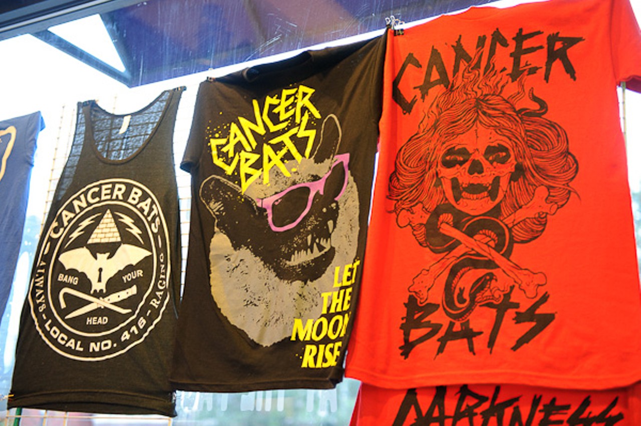 Cancer Bats gear at The Pageant in St. Louis, part of the 2010 Cool Tour.