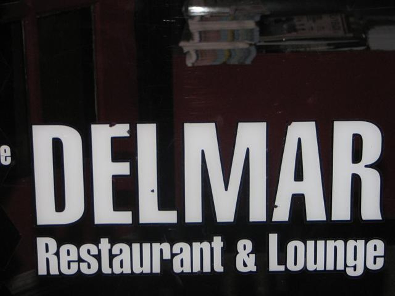 Delmar Lounge