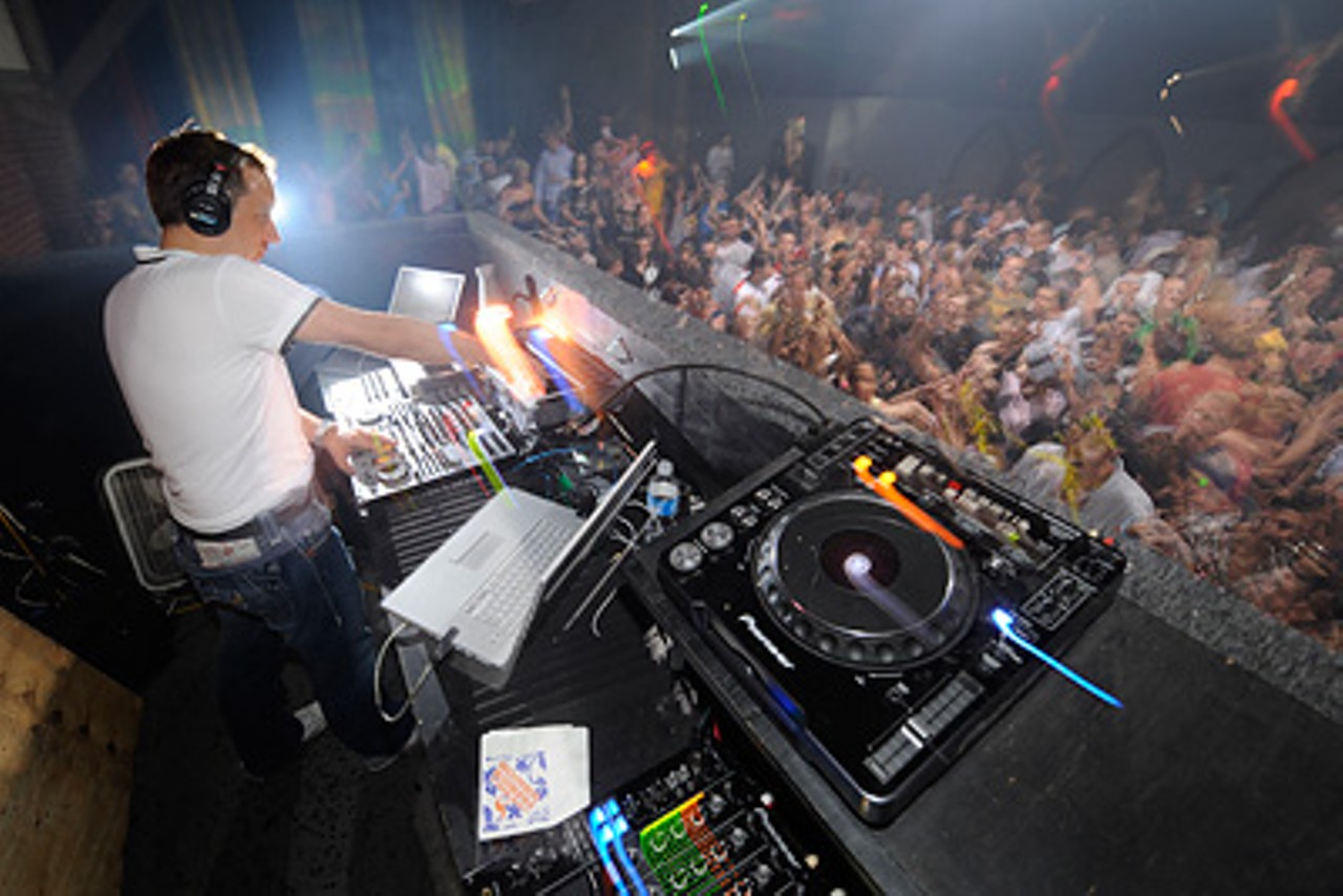 DJ Paul van Dyk performing to a packed crowd at Dante's night club in St. Louis, June 25, 2008.