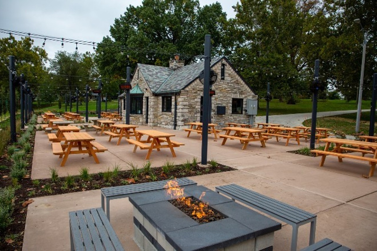 Rockwell Beer Garden
(5300 Donovan Avenue, rockwellbeer.com)
Set up in the middle of beautiful Francis Park, Rockwell Beer Garden is the best place in town to unwind on a Friday night with your dog at your side. Surrounded by green space and the beautiful St. Louis Hills neighborhood, your dog will be chilling in style here.