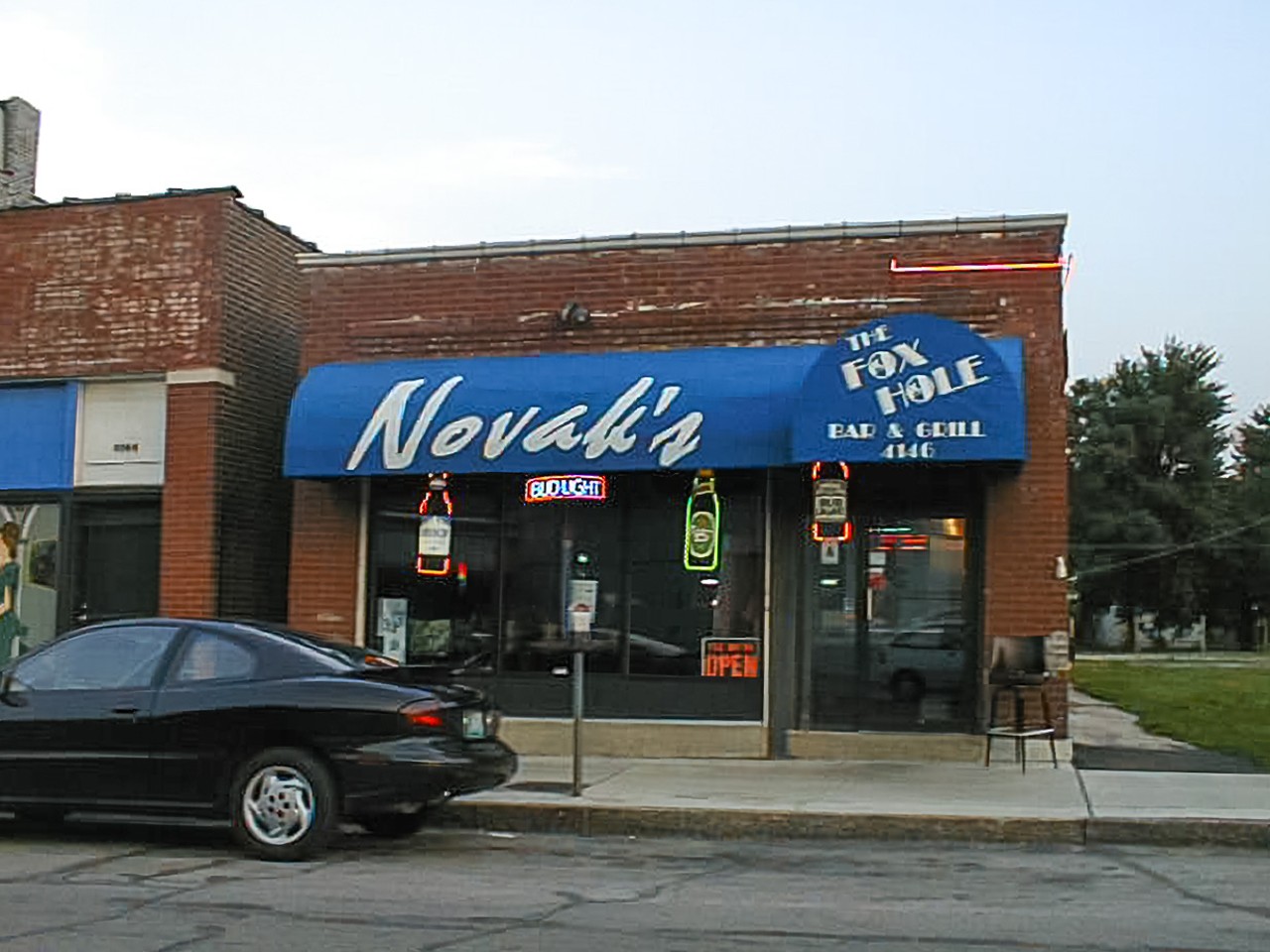 Novak's, 1998