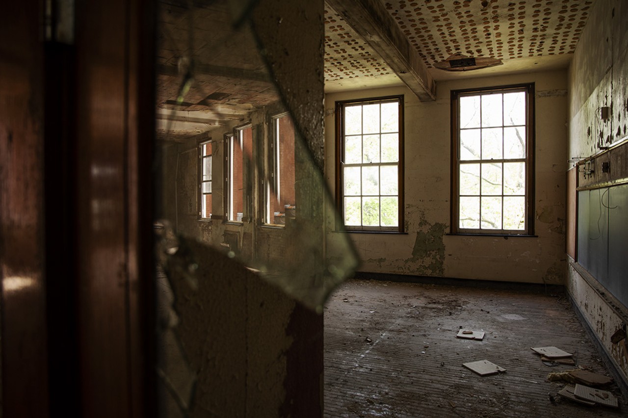 Haunting Photos From Inside St. Louis' Long-Abandoned Eliot School