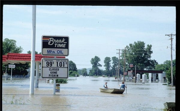 The Great Flood of 1993 left a large swath of St. Louis underwater.