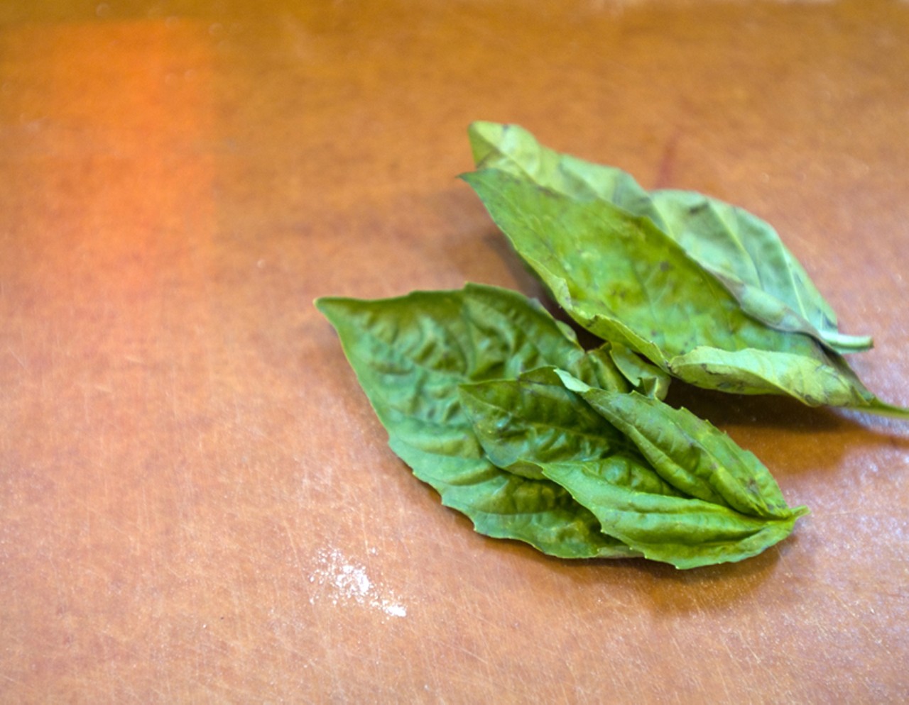 Basil. John uses fresh ingredients. Here is no exception.