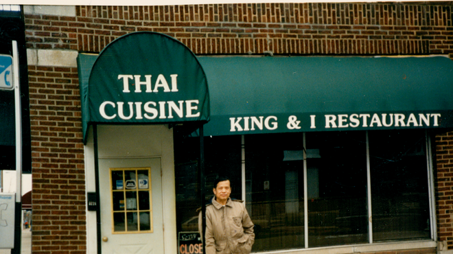 Suchin Prapaisilp’s father stands outside the original King & I location on opening day.