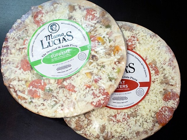 Mama Lucia's pizza