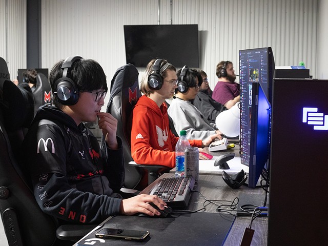 Student gamers in Maryville's esports program.