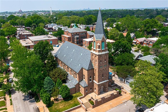 Pray the Workday Away at This St. Louis Church-Turned-Office [PHOTOS]