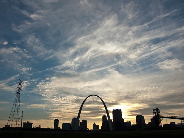St. Louis skyline.