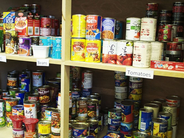 Looking to give back this holiday season? The St. Louis Area Foodbank has a few ways.