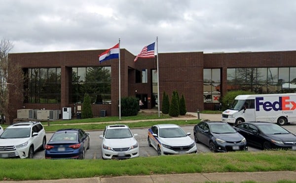Cedar Plaza Office building from which St. Louis doctors allegedly administered illegal ketamine infusions.