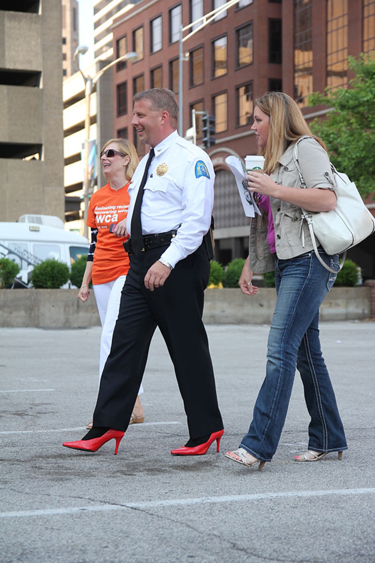 St. Louis Police Chief in High Heels