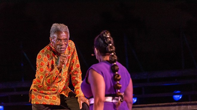 André De Shields (Lear) and Rayme Cornell (Goneril) in the 2021 St. Louis Shakespeare Festival production of King Lear.