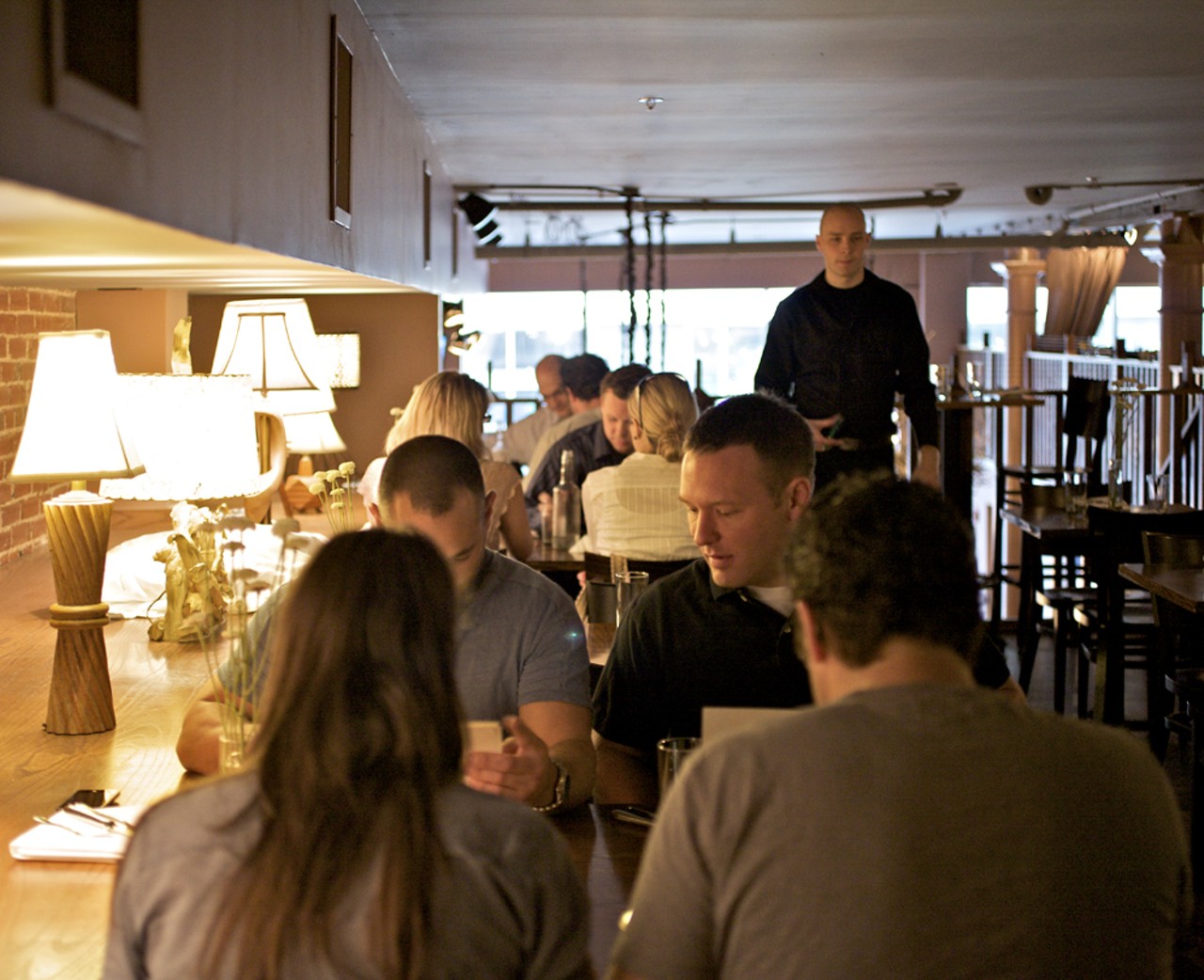 The upstairs dining room had a nice lunch crowd last Friday (April 30, 2010.)