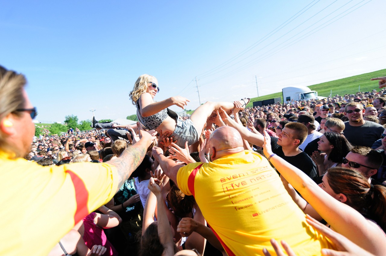 The Crowdsurfers of Pointfest 2014
