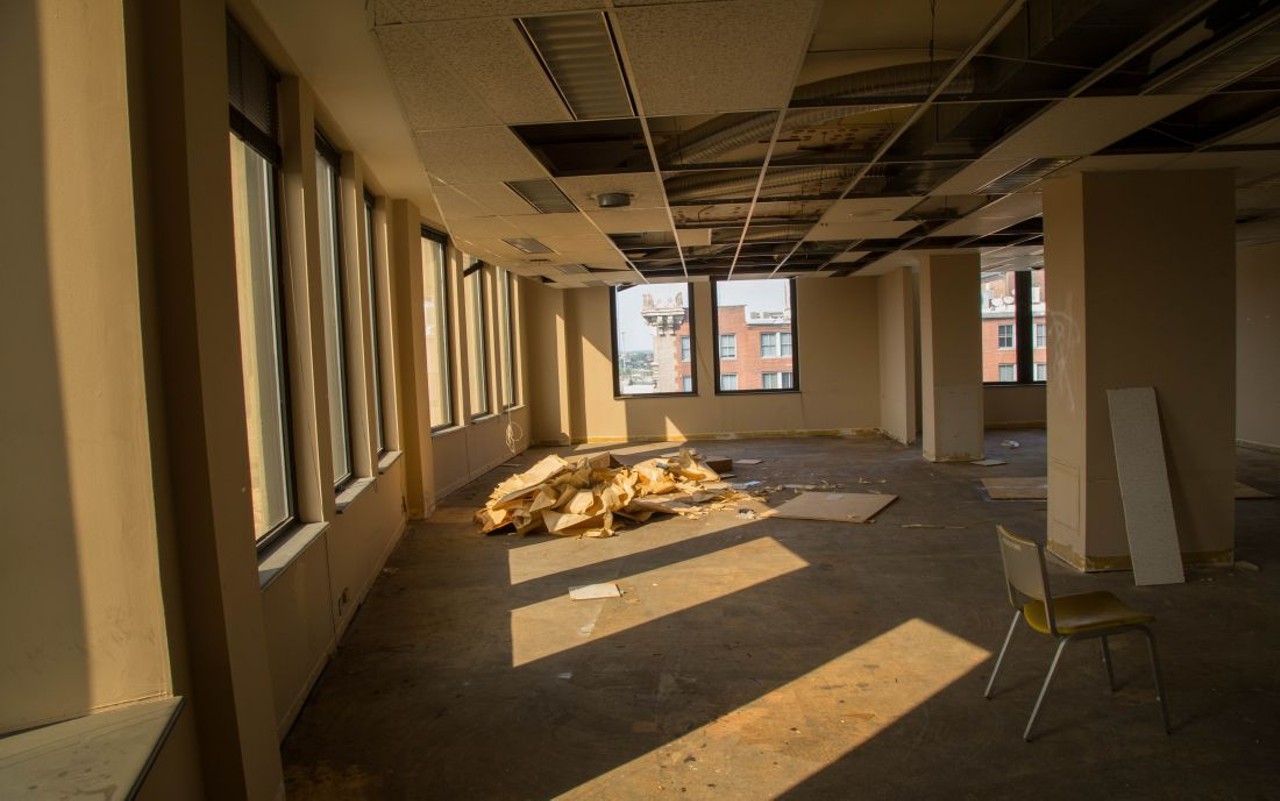 The Eerie Remains of the RFT's Old Shell Building Offices &#151; 21 Years Later