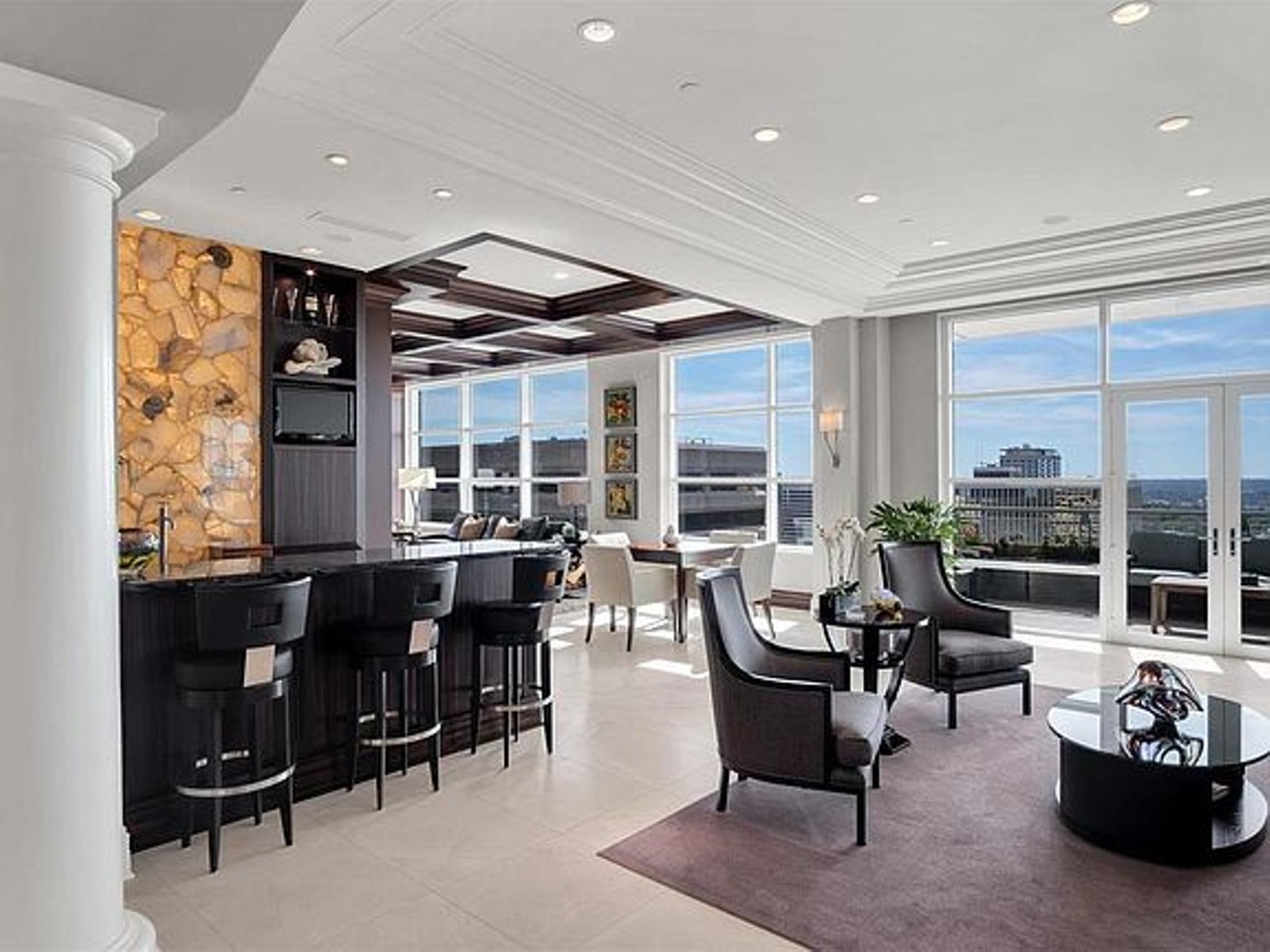 The Most Expensive Apartment on the Market in St. Louis Has Killer Views [PHOTOS]