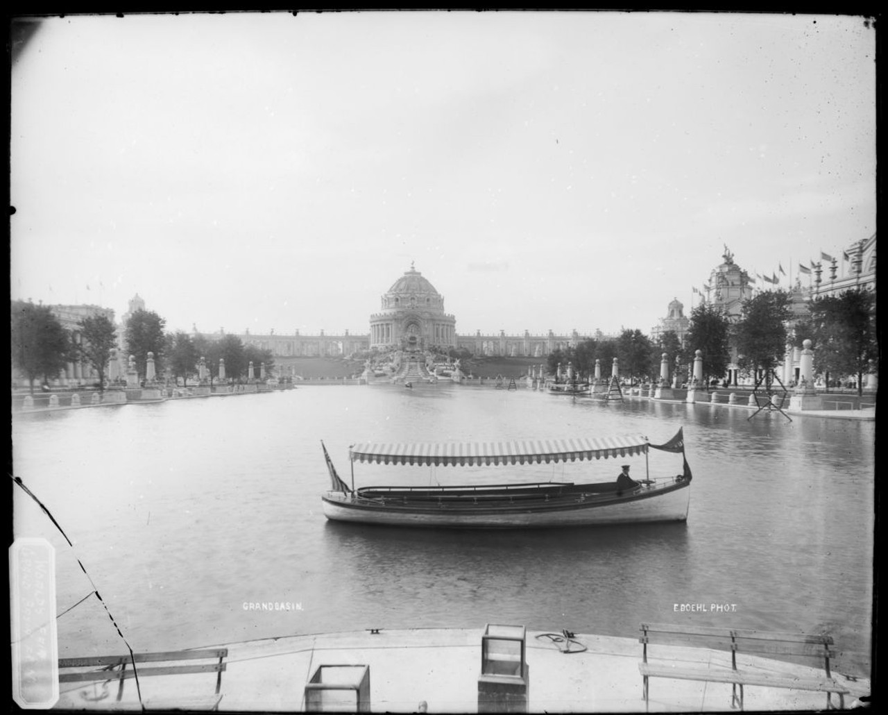 1904 WORLD'S FAIR GRAND BASIN LOOKING SOUTH TOWARDS FESTIVAL HALL
Find out more about this photo at MoHistory.org.